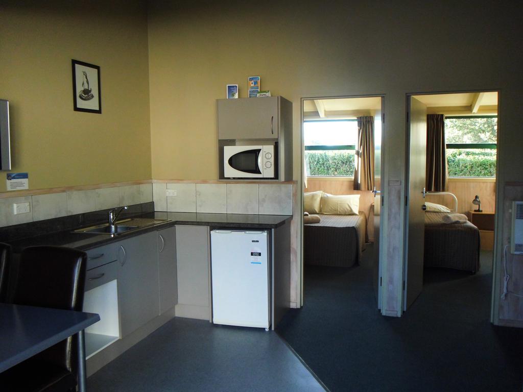 Oamaru Top 10 Holiday Park Room photo